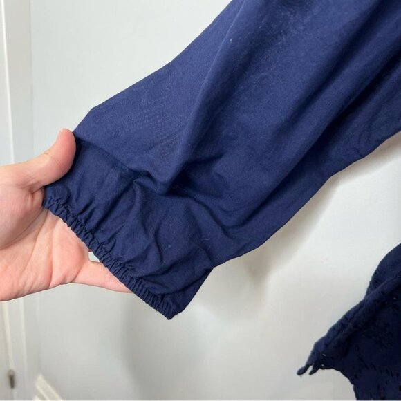 Lilly Pulitzer Womens Size Large Navy Blue Popover Cotton Blouse Eyelet Lace - Picture 4 of 7